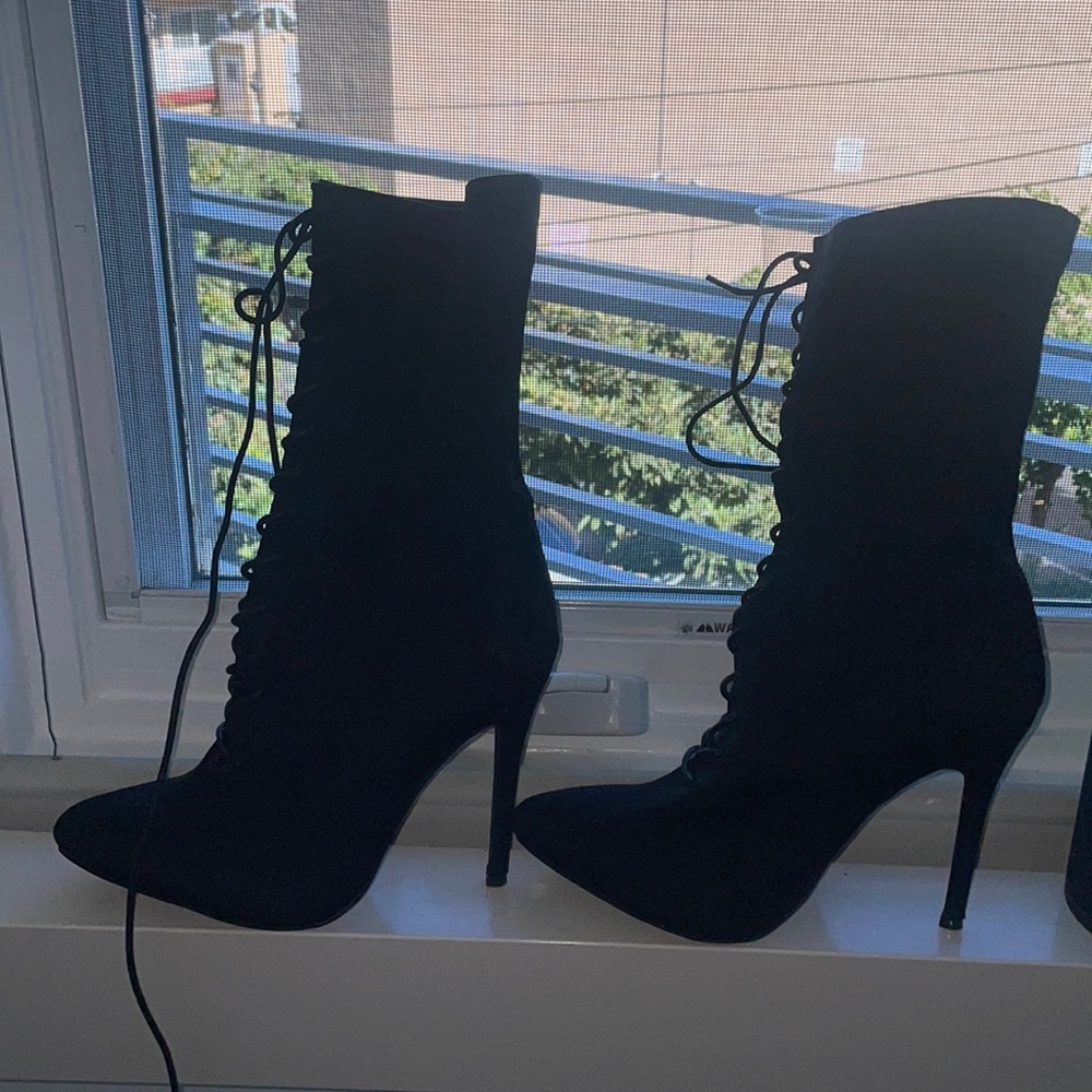 Size 10 booties